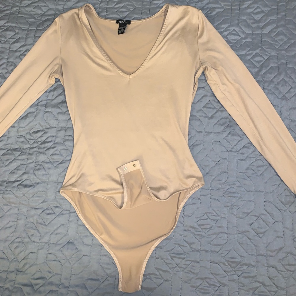 Rue 21 body suit